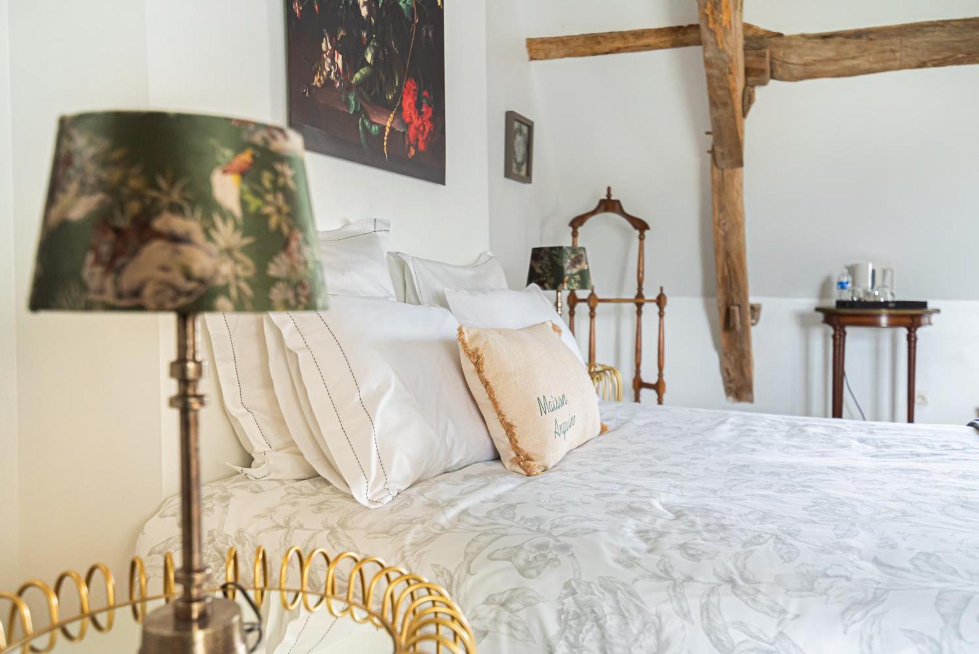 La Fontaine Du Mont Hotell Murs-Erigne Eksteriør bilde